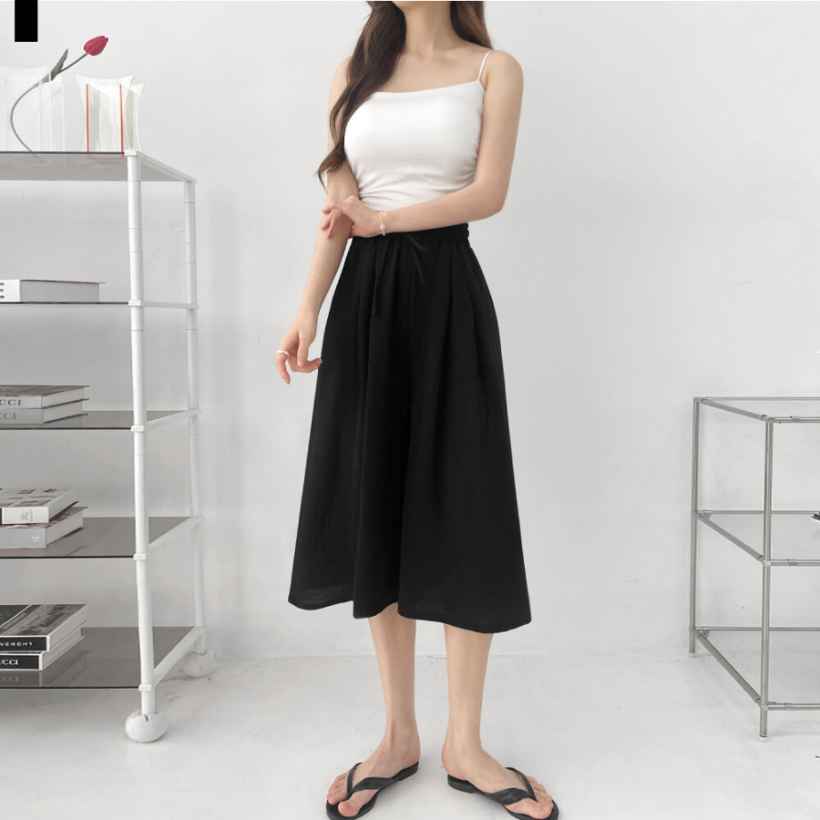 Лёгкие плиссированные кюлоты-юбка с поясом на резинке и двумя защипами