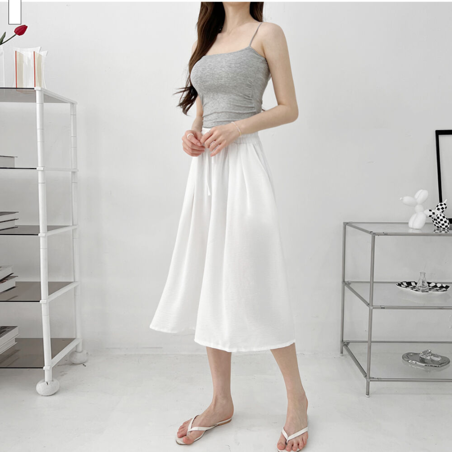 Лёгкие плиссированные кюлоты-юбка с поясом на резинке и двумя защипами