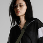 Mass Class Clear Sunglasses — стильные прозрачные солнцезащитные очки с акцентом на современный дизайн