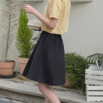 Романтичная расклешённая миди-юбка с задней резинкой