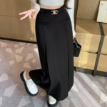 Классическая прямая юбка миди