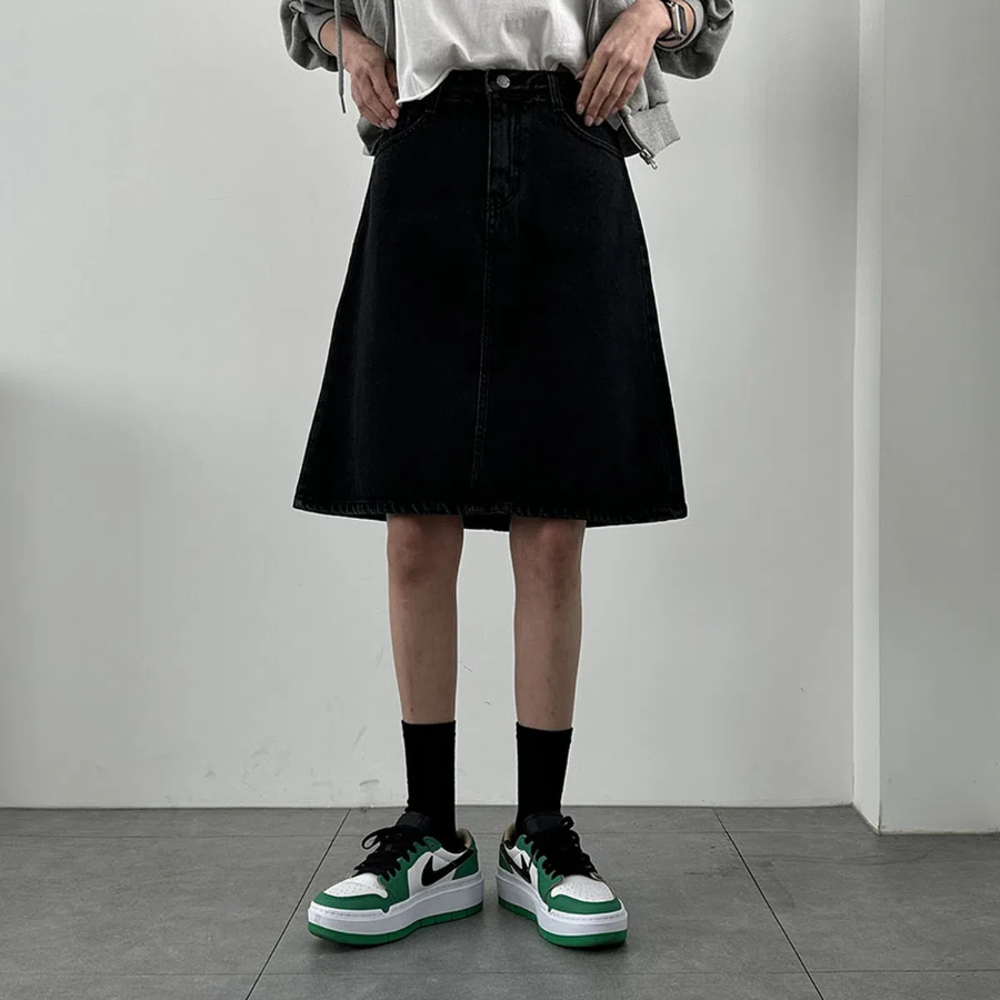 Денимовая юбка A-силуэта миди длины с высокой посадкой