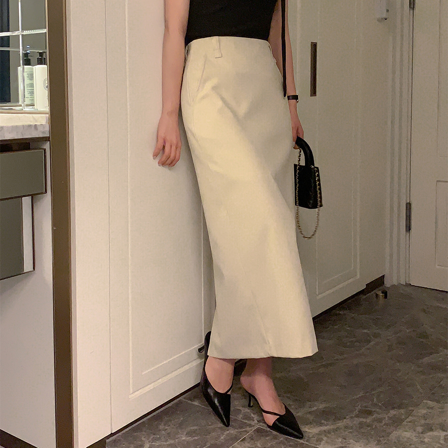 Длинная юбка H-силуэта с карманами