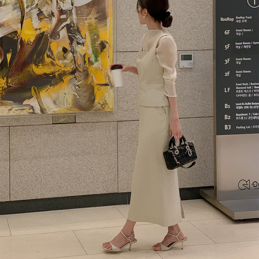 Длинная юбка H-силуэта с карманами