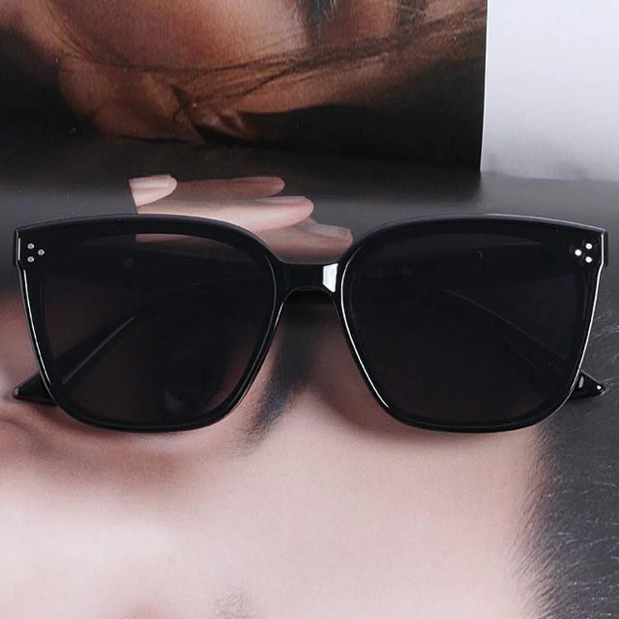 SKA-3053 Flatbar Square-Round Sunglasses — женские оверсайз солнцезащитные очки с плоской дужкой и комбинированной оправой