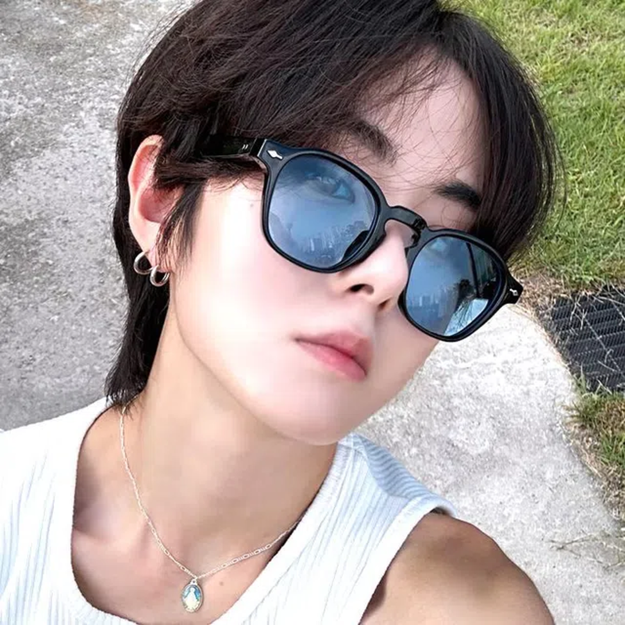 SKA-3049 Unisex Blue & Pink Tint Sunglasses — стильные повседневные солнцезащитные очки в массивной оправе