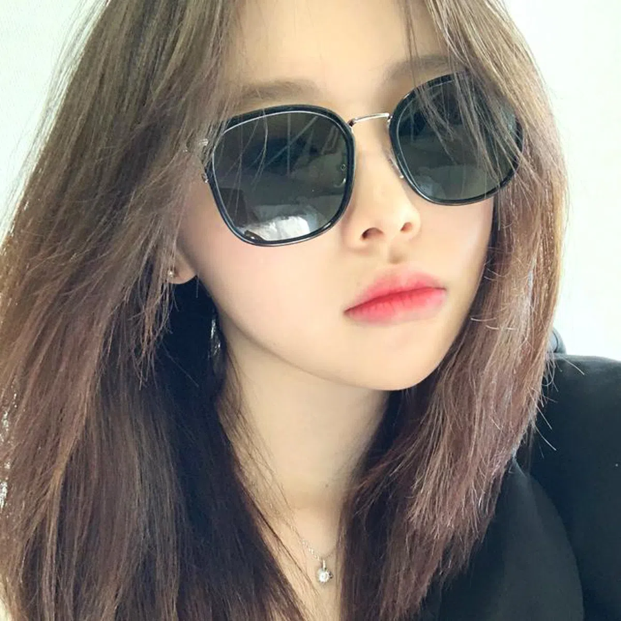 SKA-3045 Oversized Classic Sunglasses — стильная комбинация металла и пластика в повседневном формате