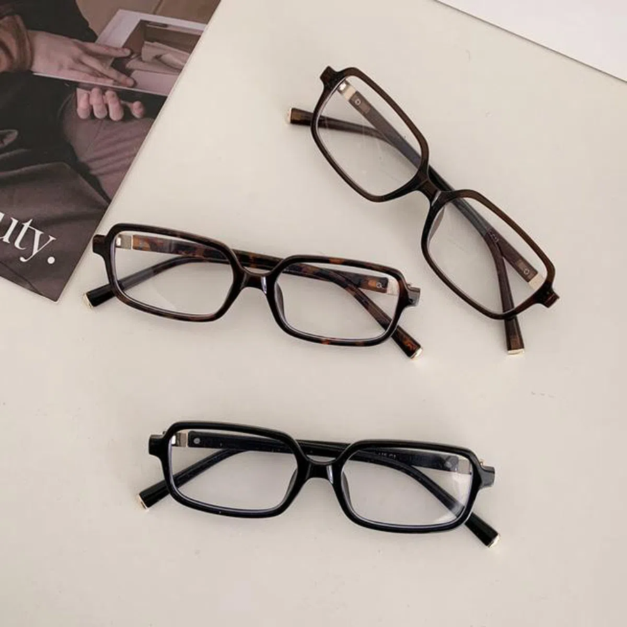 Vintage Square Horn-Rimmed Glasses — винтажные квадратные очки в роговой оправе в стиле Y2K