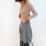 Асимметричная юбка с многослойными воланами и эластичным поясом