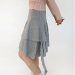 Асимметричная юбка с многослойными воланами и эластичным поясом