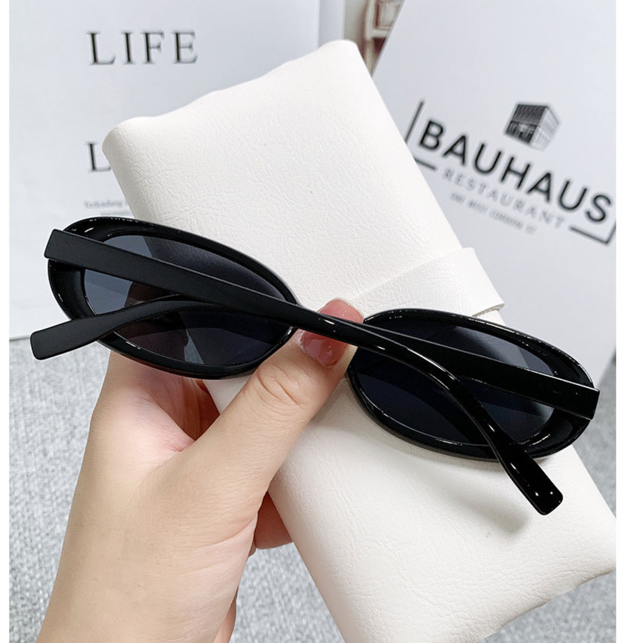 Oval Fashion Sunglasses — стильный и универсальный аксессуар