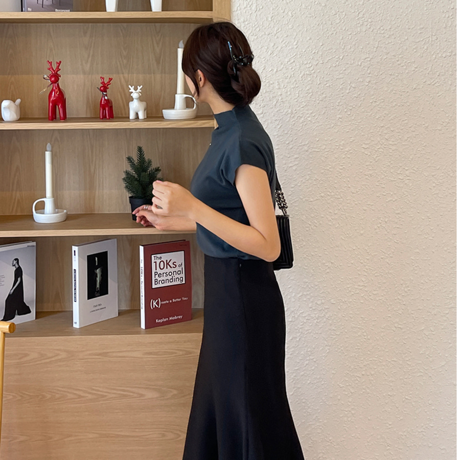 Миди-юбка в стиле «русалка» с принтом вишнёвого цветка