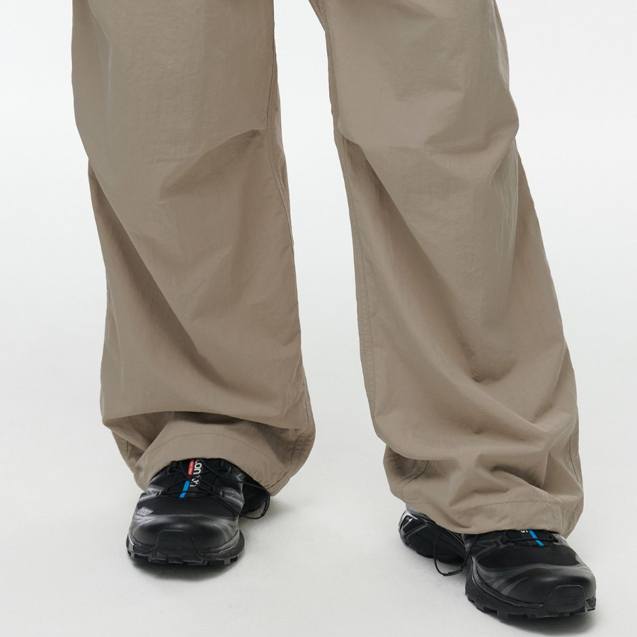 Nylon Parachute Pants [Beige]