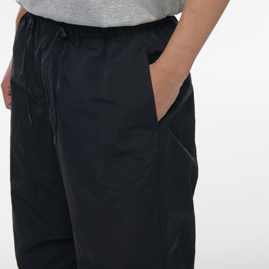 Nylon Parachute Pants [Black]