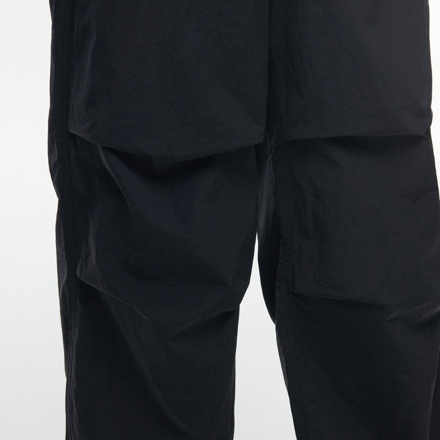 Nylon Parachute Pants [Black]