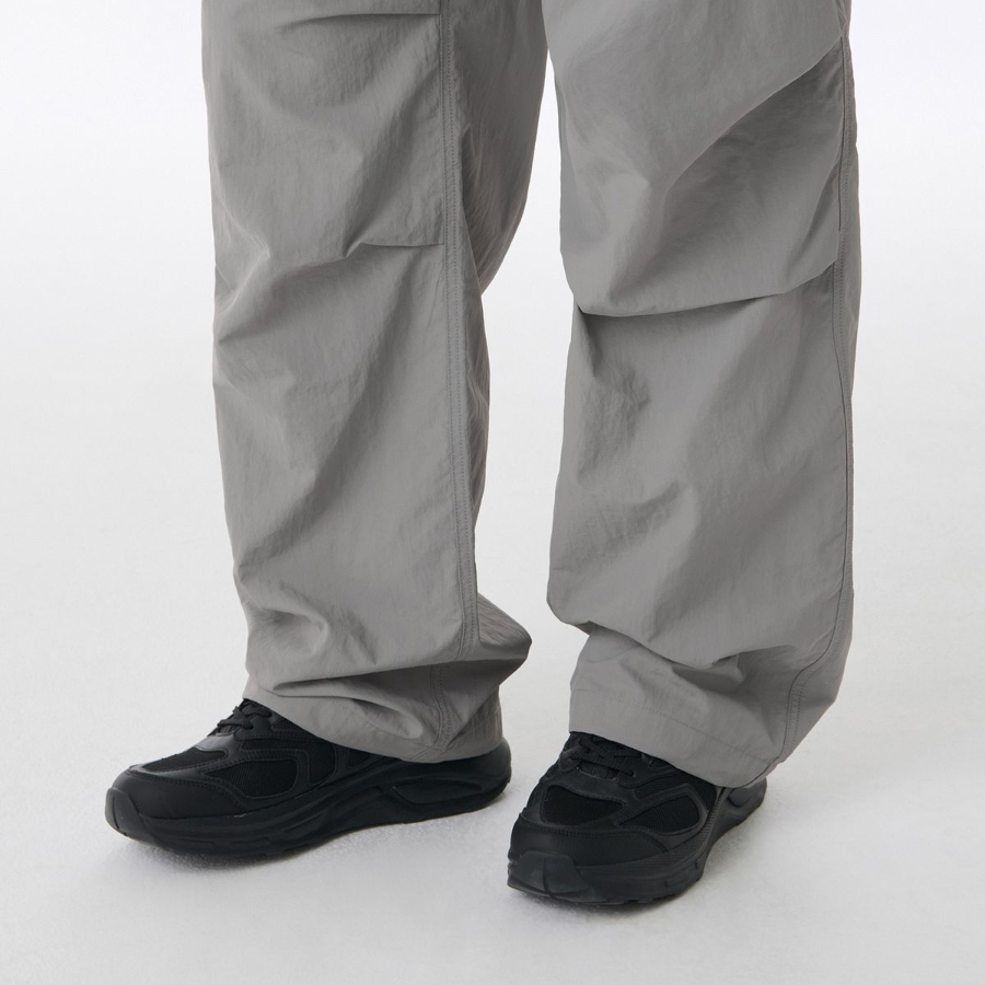 Nylon Parachute Pants [Light Gray]