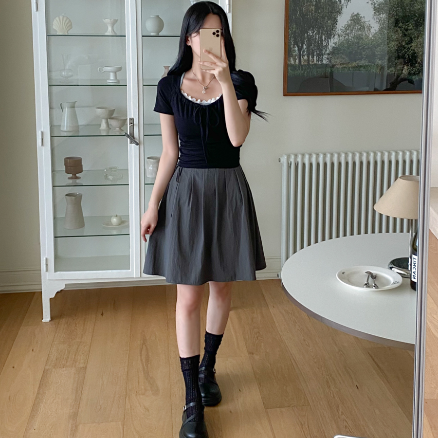 Миди-юбка с плиссировкой, поясом и задней резинкой