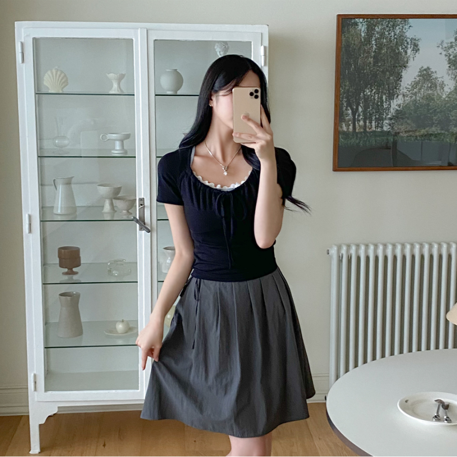 Миди-юбка с плиссировкой, поясом и задней резинкой