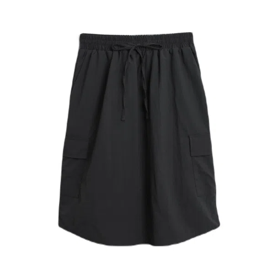 Женская миди-юбка с накладными карманами из нейлона