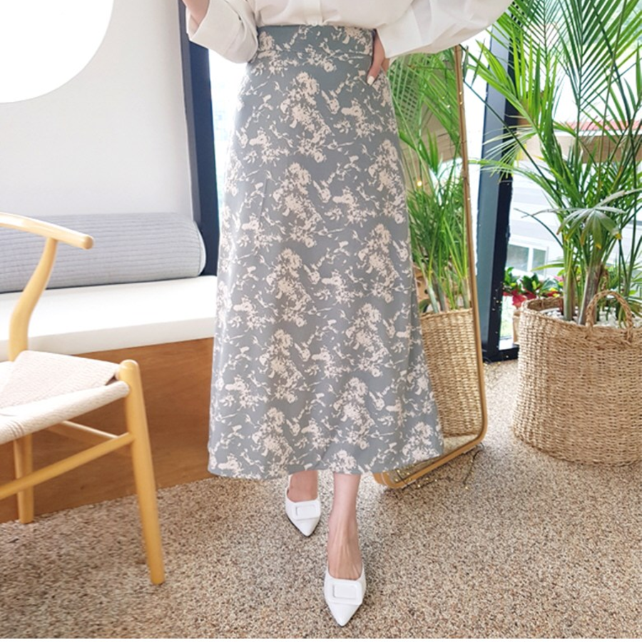 Женственная длинная юбка A-силуэта с цветочным принтом