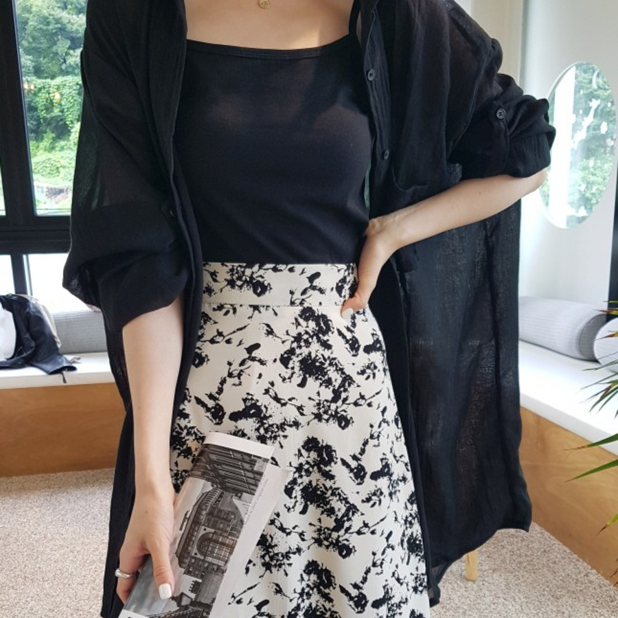 Женственная длинная юбка A-силуэта с цветочным принтом