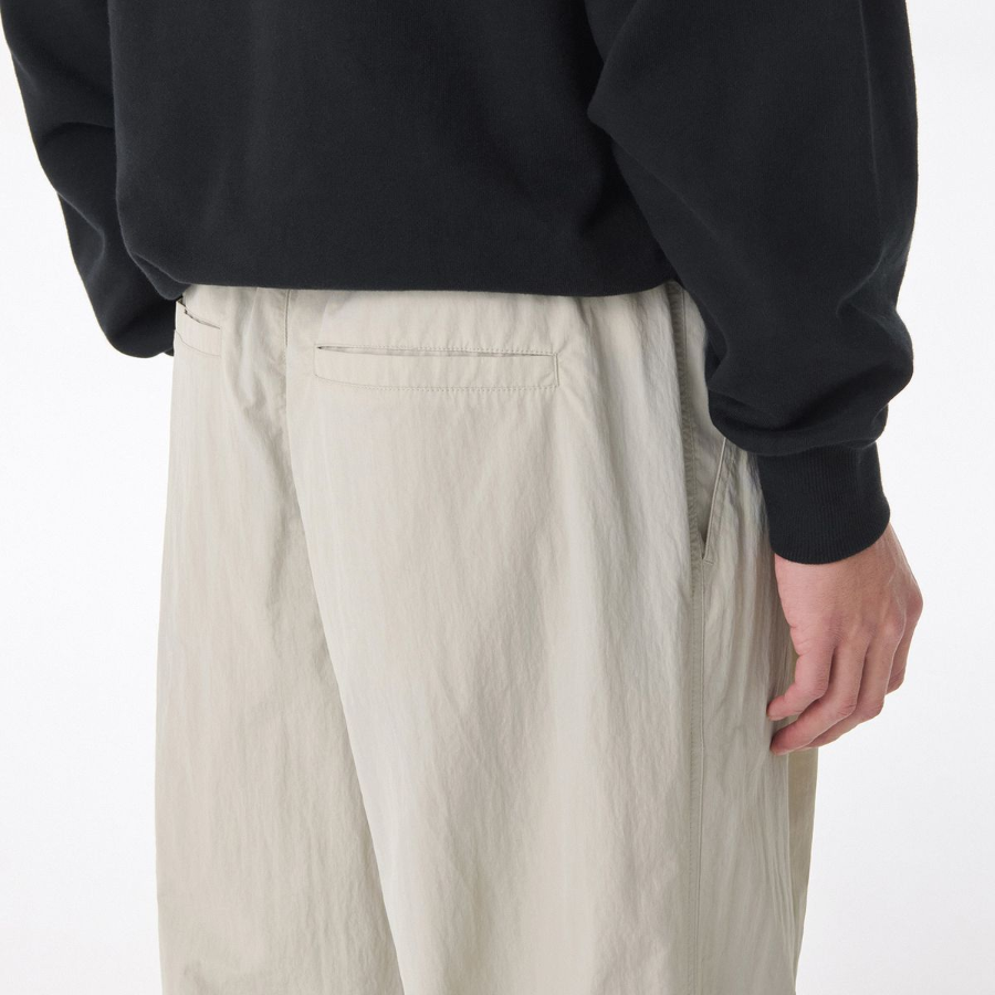 Nylon One-Tuck Wide String Pants [Dusty Cream]