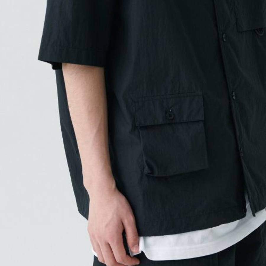 Musinsa Standard City Leisure CN Oversized Glasses Pocket Short Sleeve Shirt – Black