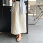 Лёгкая длинная юбка с разрезом из нейлона