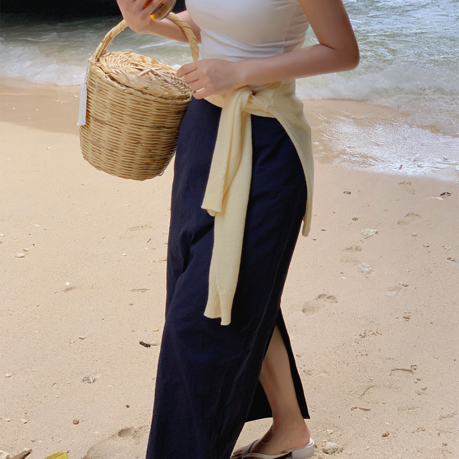 Лёгкая длинная юбка с разрезом из нейлона