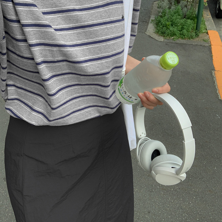 Лёгкая длинная юбка с разрезом из нейлона