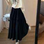 Длинная юбка с эластичным поясом и крупными складками