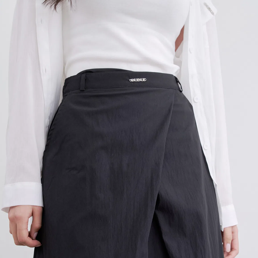 Ассиметричная длинная юбка с эффектом запаха