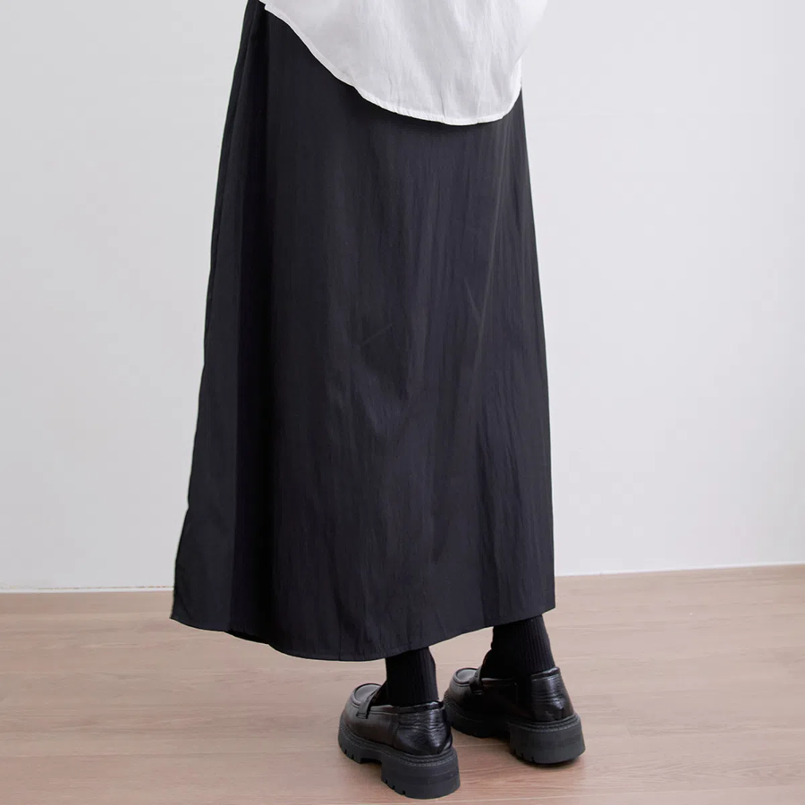 Ассиметричная длинная юбка с эффектом запаха