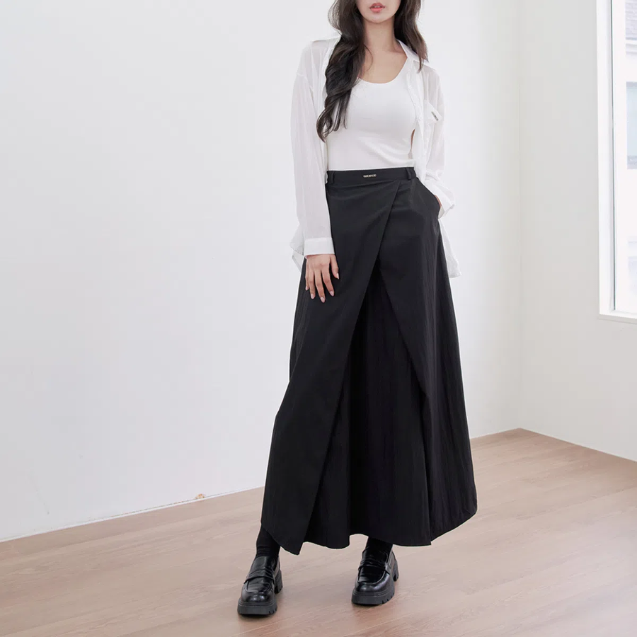 Ассиметричная длинная юбка с эффектом запаха