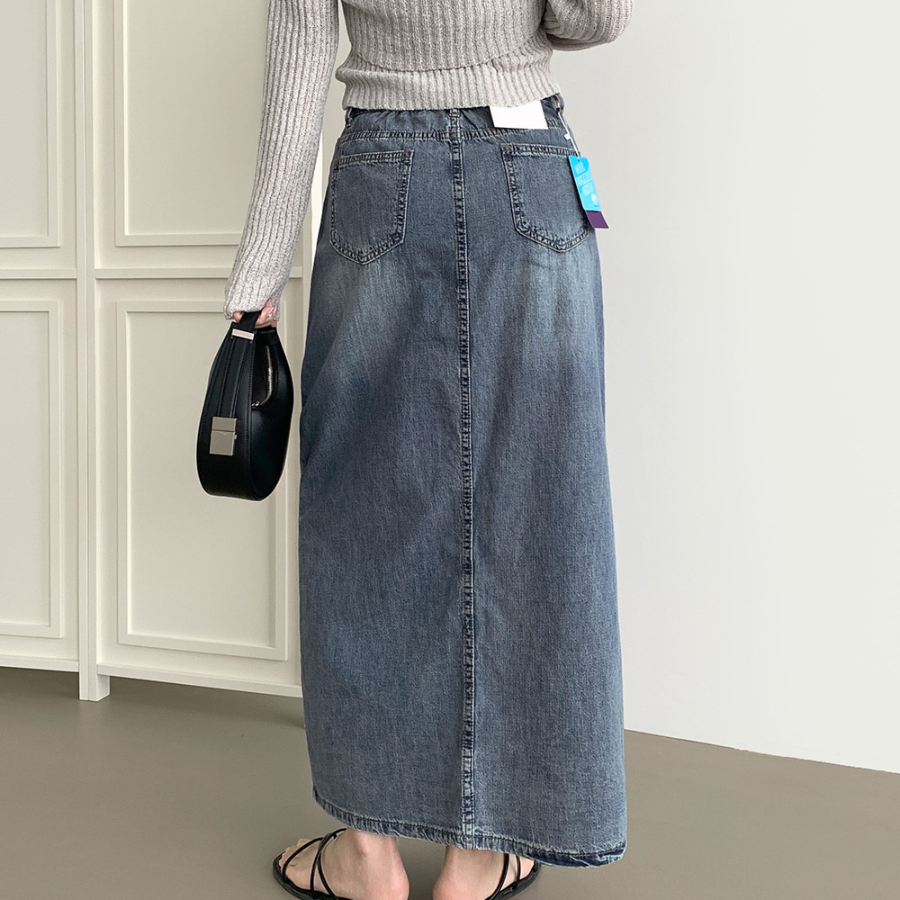 Длинная джинсовая юбка с задней резинкой и свободным кроем