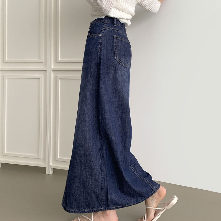 Длинная джинсовая юбка с задней резинкой и свободным кроем