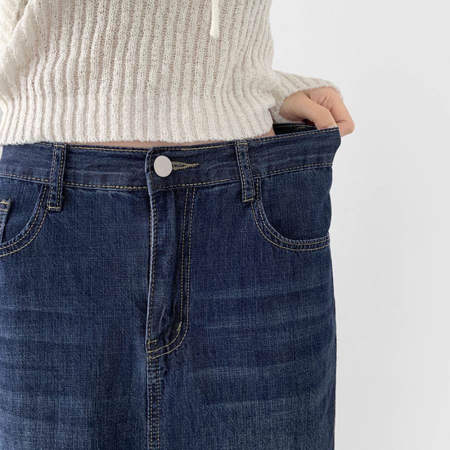 Длинная джинсовая юбка с задней резинкой и свободным кроем