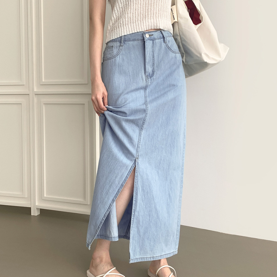 Длинная джинсовая юбка с задней резинкой и свободным кроем
