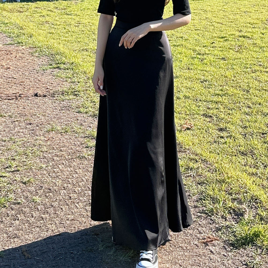 Длинная однотонная сатиновая юбка с высокой посадкой и задней резинкой