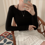 Длинная юбка с кружевом и оборками