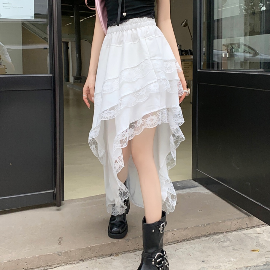 Длинная юбка с ярусами, кружевом и асимметричным кроем на резинке