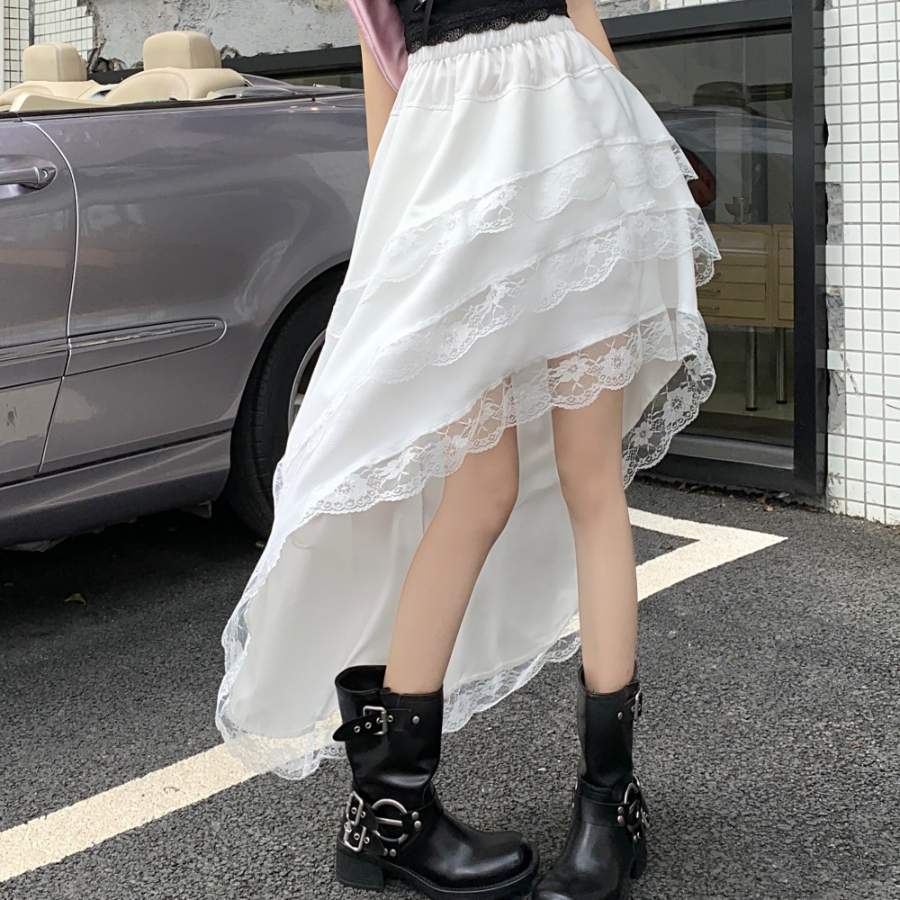 Длинная юбка с ярусами, кружевом и асимметричным кроем на резинке