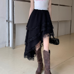 Длинная юбка с ярусами, кружевом и асимметричным кроем на резинке