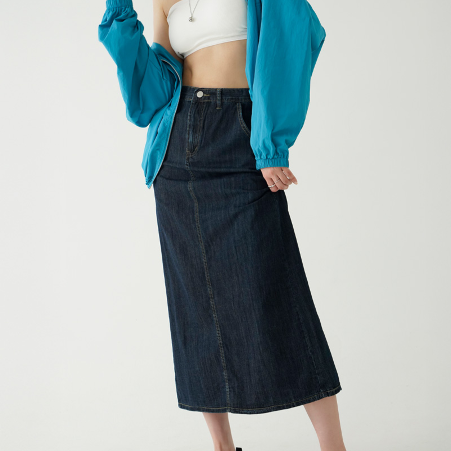 Летняя макси-юбка из денима с разрезом сзади