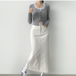 Длинная хлопковая юбка H-силуэта с разрезом и эластичной спинкой