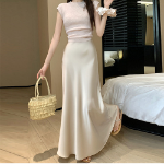 Длинная атласная юбка A-силуэта с высокой посадкой и скрытой резинкой