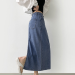 Летняя джинсовая юбка H-силуэта из тенсела с разрезом сзади и стрейчем по всей длине