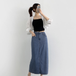 Летняя джинсовая юбка H-силуэта из тенсела с разрезом сзади и стрейчем по всей длине