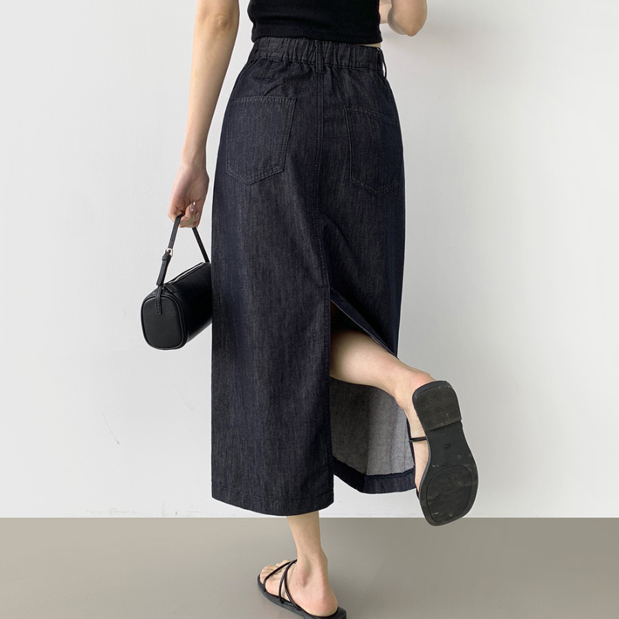 Летняя охлаждающая джинсовая юбка H-силуэта с разрезом сзади и эффектом "non-fade"