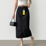 Летняя охлаждающая джинсовая юбка H-силуэта с разрезом сзади и эффектом "non-fade"